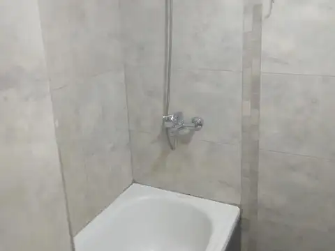 Departamento en Alquiler en Echesortu, $ 430.000