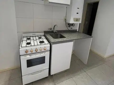 Departamento en Alquiler en Echesortu, $ 430.000