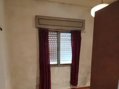 Depto Tipo Casa en Alquiler en Haedo, $ 600.000