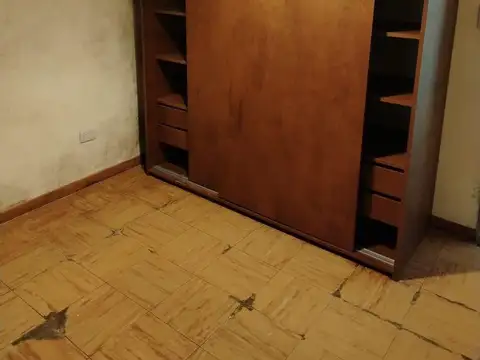 Depto Tipo Casa 3 ambientes con 1 baño