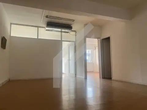 Oficina en Venta en Belgrano Chico, USD 92.000