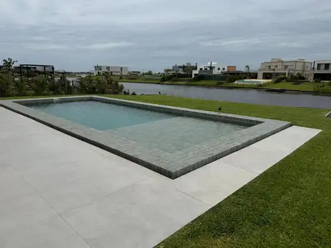 Casa en Venta 1 año