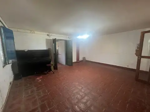 VENTA CASA C LOCAL SOBRE RUTA 9 VAQUEROS
