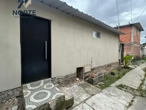 Casa 5 ambientes con 2 baños