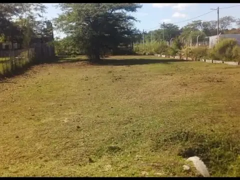 TERRENO EN VENTA  643 Y 122