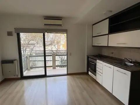 DEPARTAMENTO - ALQUILER - VILLA URQUIZA - 2 AMB - BALCONES