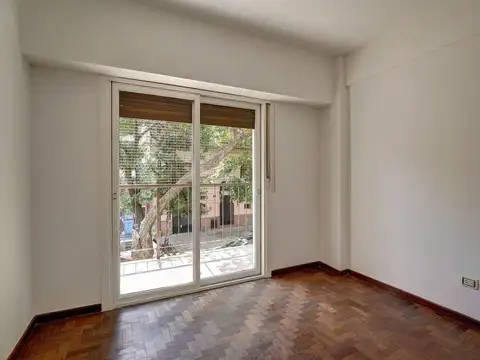 VENTA DEPTO 2 AMBIENTES FLORES BAJAS EXPENSAS