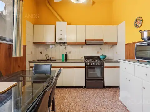 Depto Tipo Casa en Venta 60 años