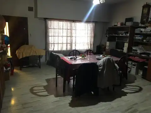 Casa en Venta en Mataderos, USD 330.000