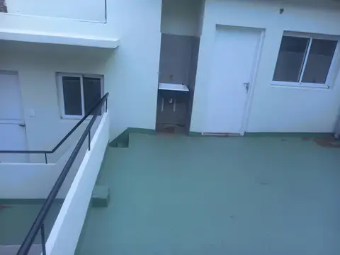 Depto Tipo Casa en Alquiler en Parque Patricios, $ 1.200.000