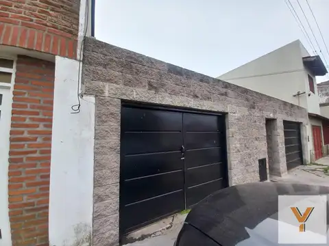 Casa en Alquiler - 4 Dormitorios 1 Baño - 70mts - La Plata
