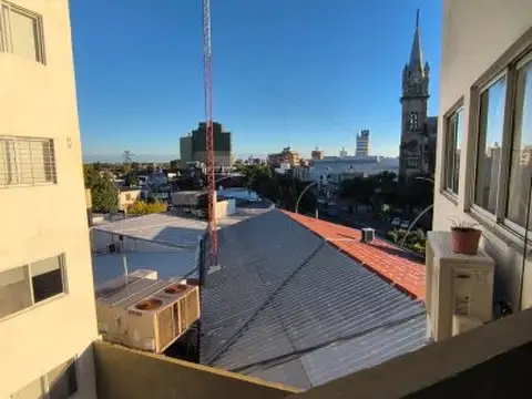 Av Alberdi 511bis , Piso 4