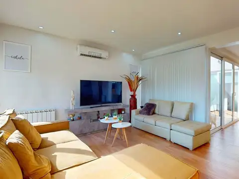 CASA EN VENTA LA PLATA EN BARRIO CON AMENITIES