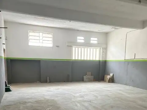 Galpón en venta en General San Martin, proximo a Avenida General Paz