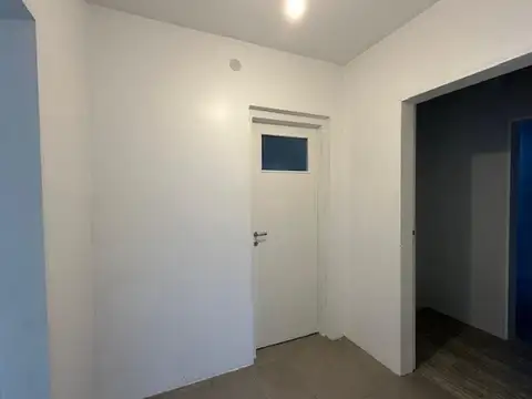 Casa en Alquiler con 1 cochera