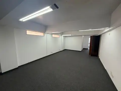 Oficina en Venta en Tribunales, USD 80.000