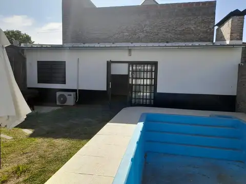 Casa con piscina en Fisherton
