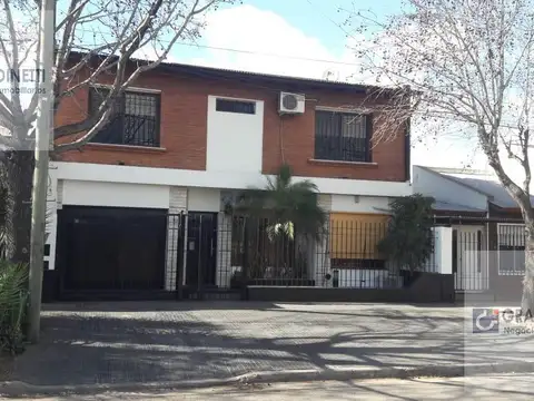 Casa con piscina en Fisherton
