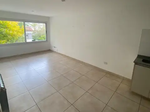 Departamento dos ambientes Ituzaingo norte