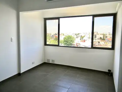 Departamento en Alquiler en Villa Celina, USD 1.000