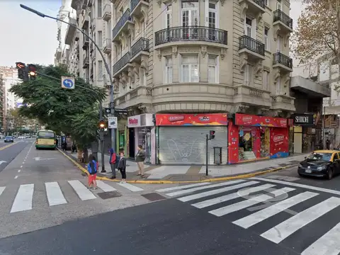 Av. Santa Fe 1701 esq. Rodriguez Peña