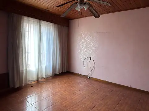Depto Tipo Casa en Venta 36 años