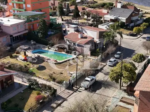 Hotel en Venta en Villa Carlos Paz, USD 1.015.000