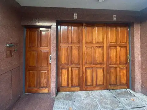 José León Suárez 500, Piso 3
