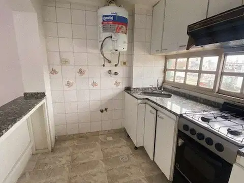 Departamento en Alquiler en Liniers, $ 700.000