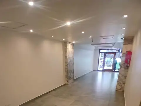 Oficina 2 ambientes con 1 baño