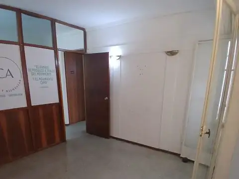 BELGRANO: CONSULTORIO/OFICINA A S/AV. MONROE, A 1 CUADRA AV.CABILDO Y METROBUS