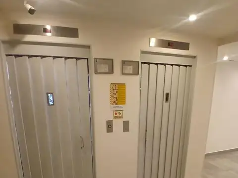 Oficina en Venta 54 años