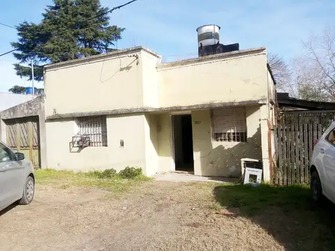 129 ESQ. 1: CASA EN VENTA DE 3 DORMITORIOS
