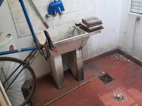 Depto Tipo Casa en Venta 30 años