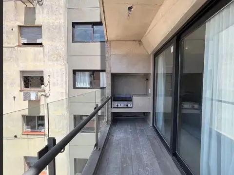 Departamento 4 ambientes con 3 baños