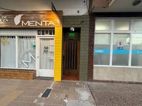 VENTA MONOAMBIENTE CON BALCON MAR DE AJO