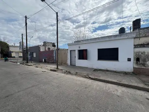 Terreno en Venta en Alto Alberdi, USD 60.000