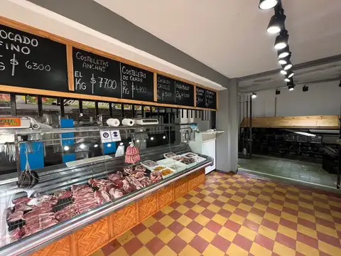 IMPORTANTE ESQUINA COMERCIAL  ZONA DINOSAURIO MALL RUTA 20.