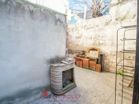 PH Multifamiliar en Venta en Villa Maipú – 4 Viviendas, Patio y Terraza