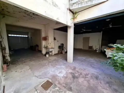 LOCAL (30 m2) + CASA DE 4 AMB.GJE TZA ANTICIP Y CTS