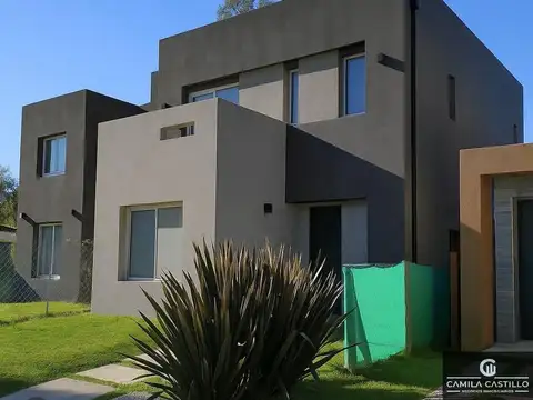 Casa en Alquiler en Barrio Parque Leloir, Partido de Ituzaingó