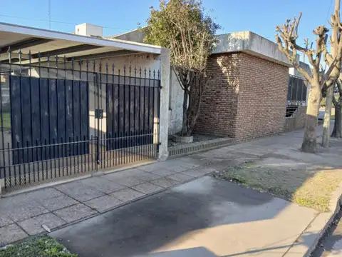 Casa en Venta en Carmen del Sauce, USD 48.000