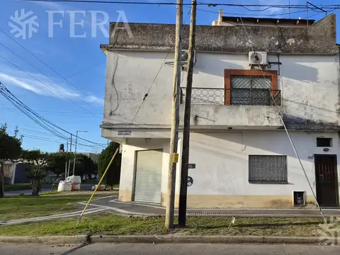 Venta casa 6 ambientes con cochera en Wilde