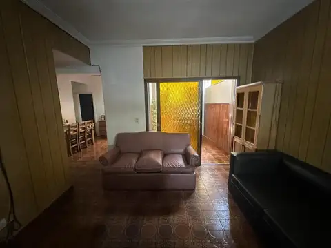 Depto Tipo Casa en Venta en Parque Chacabuco, USD 95.000