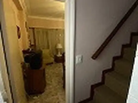 VENTA CHALET EN ZONA RESIDENCIAL