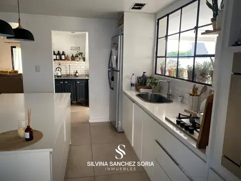 Casa 4 ambientes con 3 baños