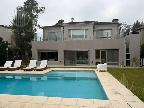 Saint Thomas Este 4 Suites