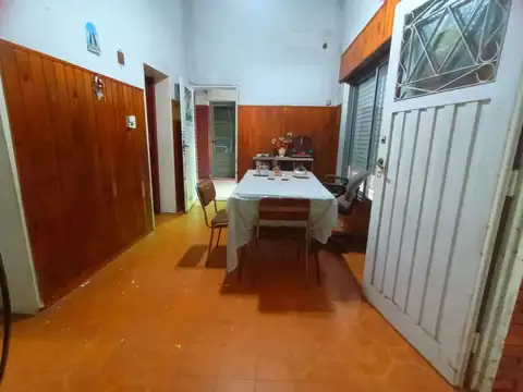CASA EN LOTE PROPIO