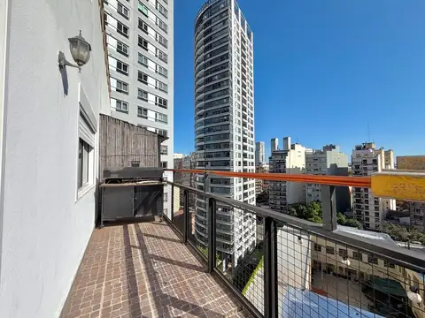 Avenida Luis María Campos 100