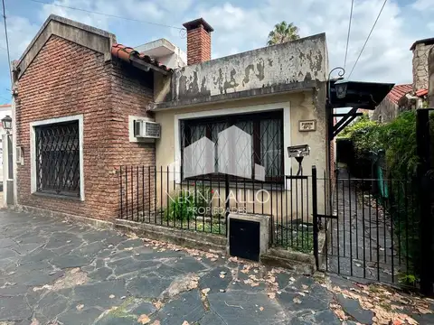 Venta Casa 3 Amb Apto Credito en Ituzaingo Norte